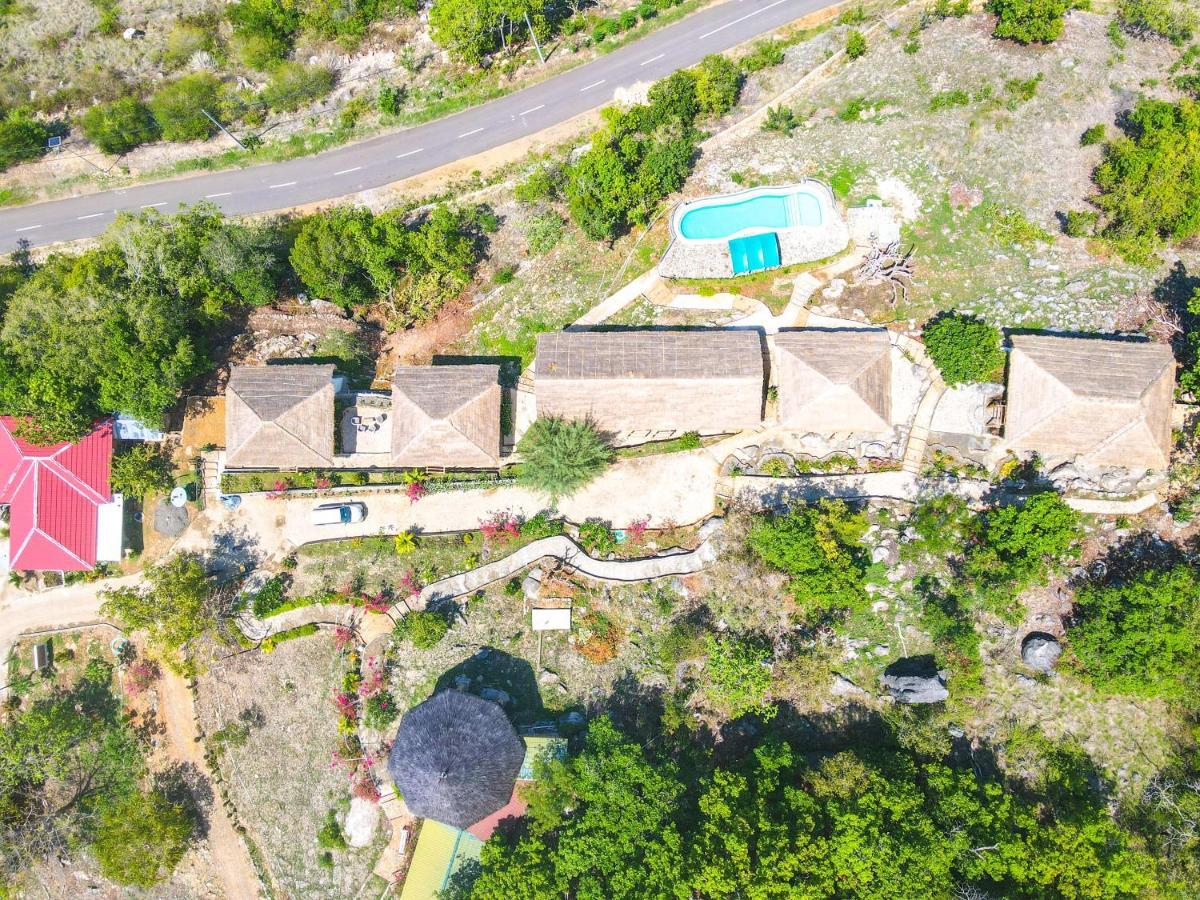 Theodor Hotel Labuan Bajo Exteriér fotografie