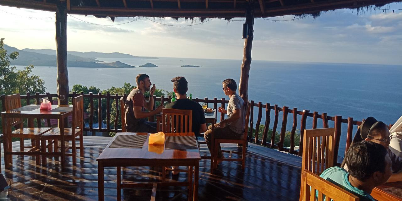 Theodor Hotel Labuan Bajo Exteriér fotografie