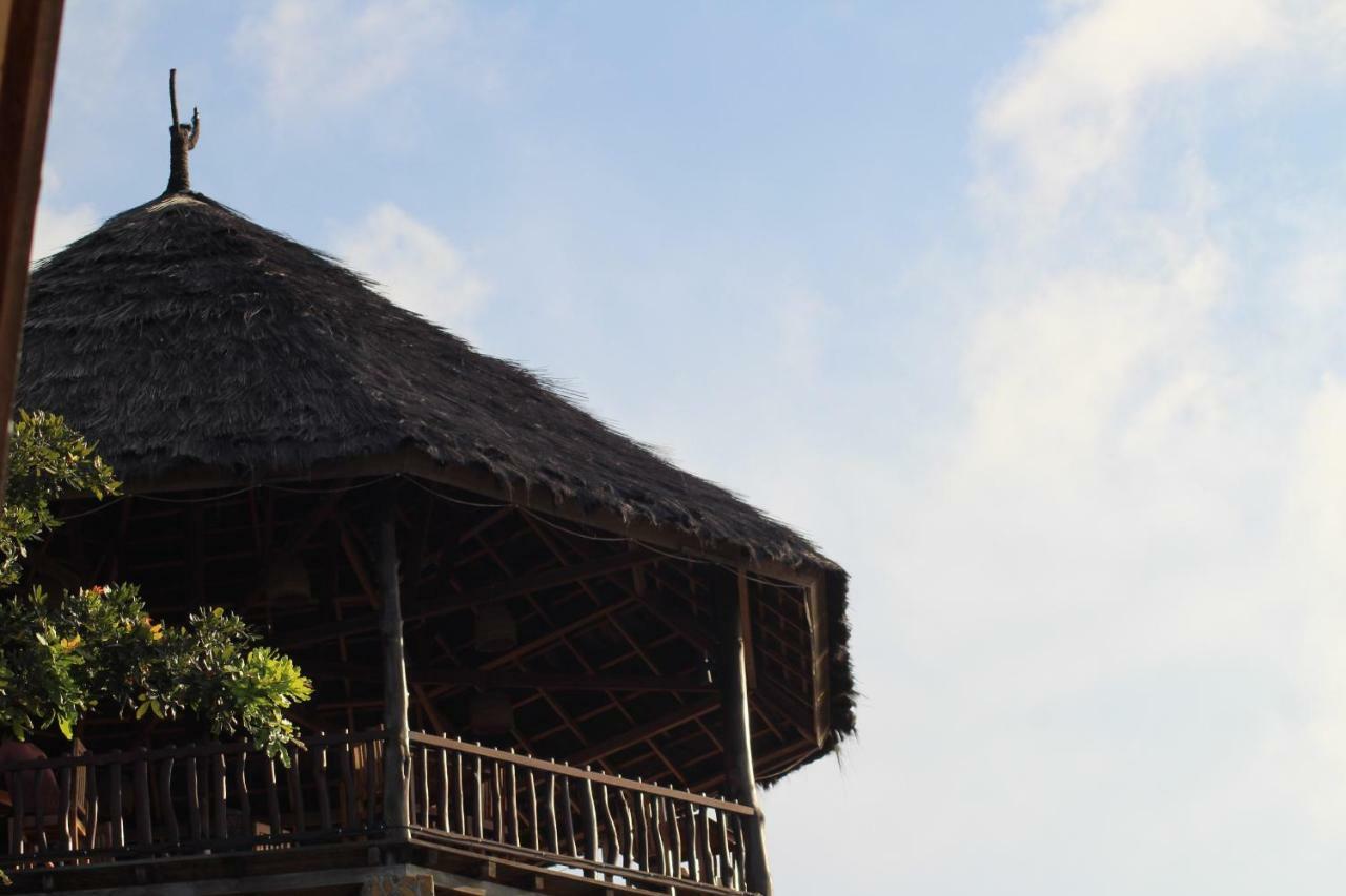 Theodor Hotel Labuan Bajo Exteriér fotografie
